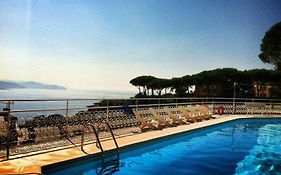 Residence Portofino Est